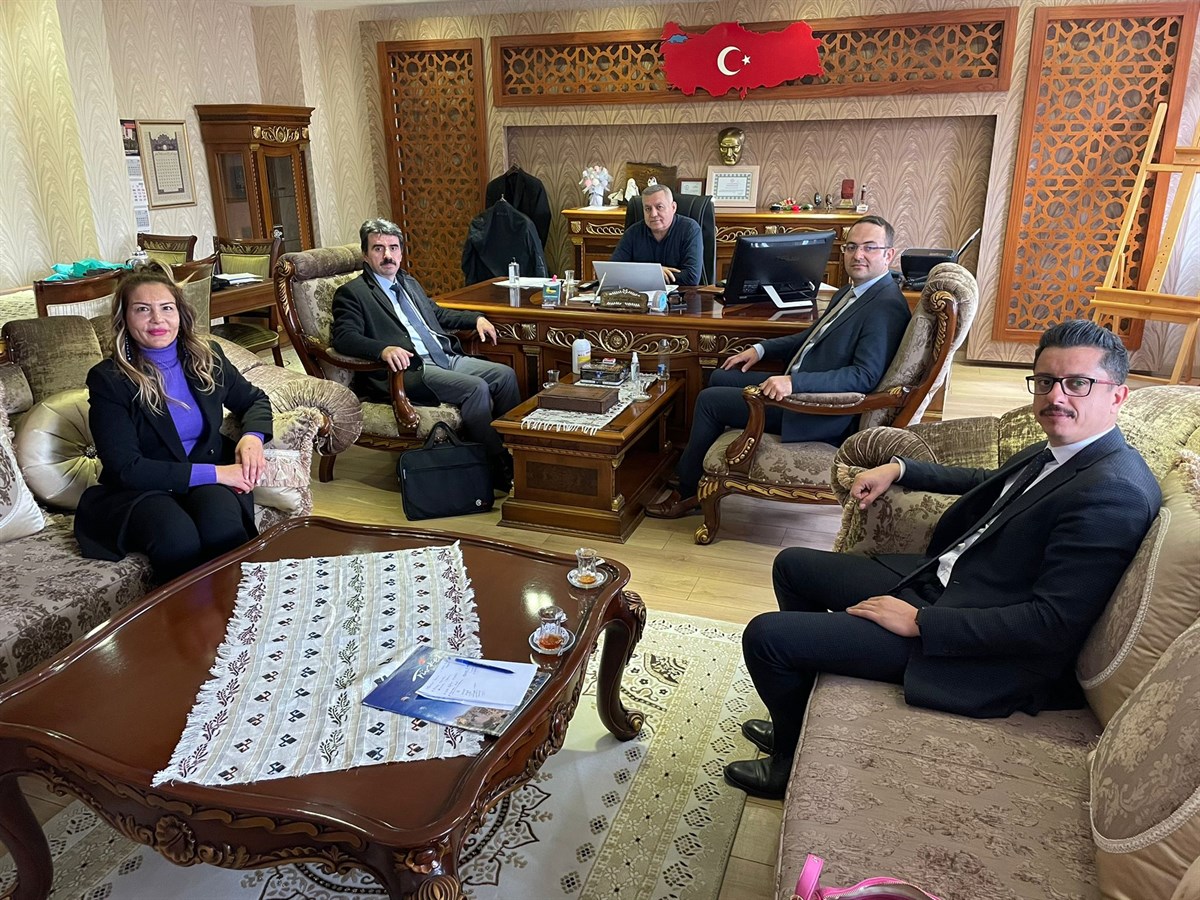 İSKİLİP HALK EĞİTİM MERKEZİ MÜDÜRÜ AHMET FARUK İMAL İLE PROJE İSTİŞARE TOPLANTISI